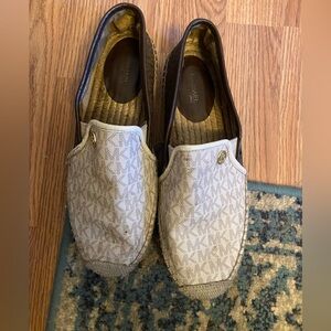 Michael Kors Multi-colored Flats Sz 9.5